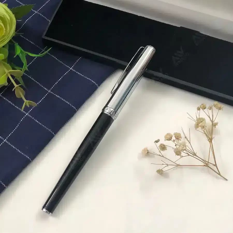 Bút ký cao cấp Peltel K630